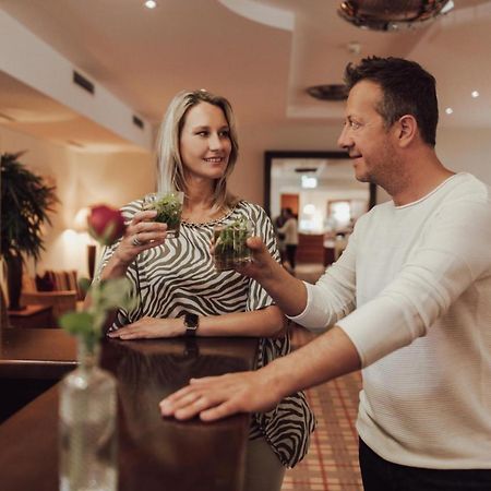 Hotel Summerhof バート・グリースバッハ エクステリア 写真