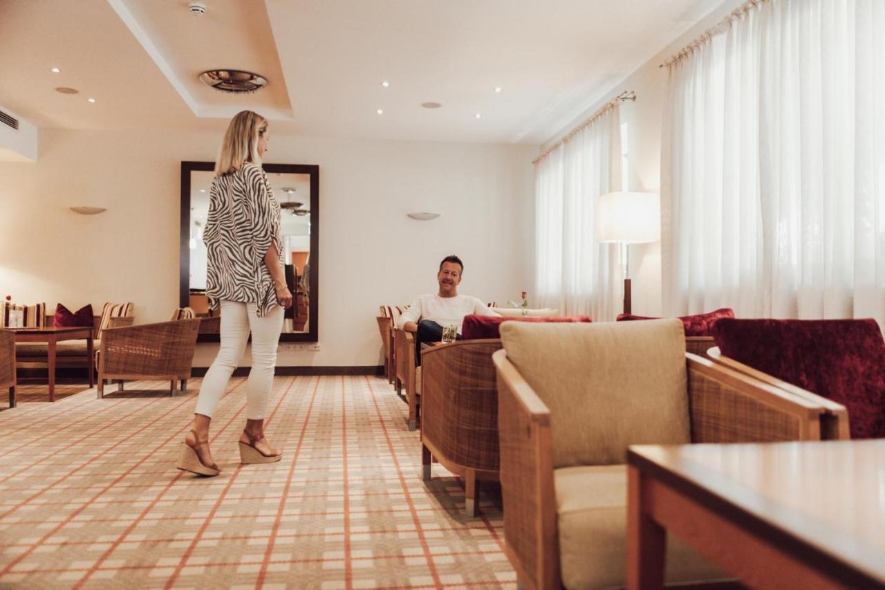 Hotel Summerhof バート・グリースバッハ エクステリア 写真