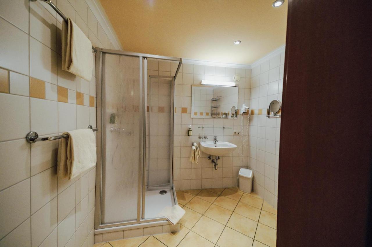 Hotel Summerhof バート・グリースバッハ エクステリア 写真